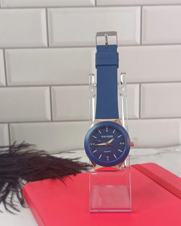 Silicon strap stainless steel watch