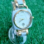 Classic-women's-wristwatch